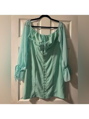 PRETTYLITTLETHING MINT CHIFFON SLEEVE HOOK & EYE BODYCON DRESS SIZE 12 MINI